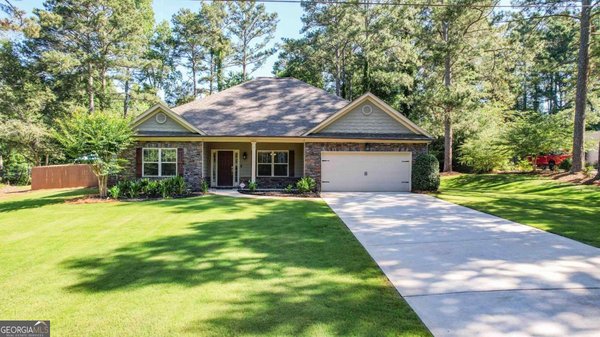 155 Camp Drive, Carrollton