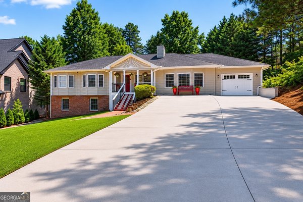 2844 Sardis Drive, Buford