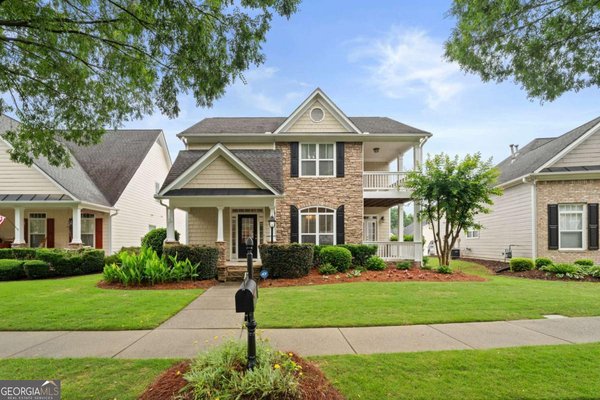 878 Scales Road, Suwanee