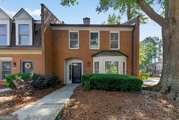4182 Fernsberry Court Duluth