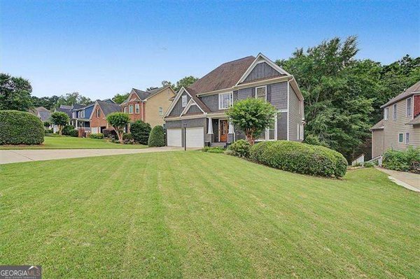 2423 Retreat Close, Marietta