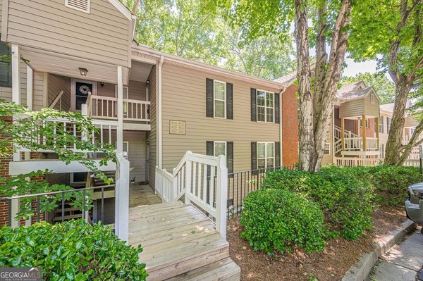 412 Teal Court, Roswell