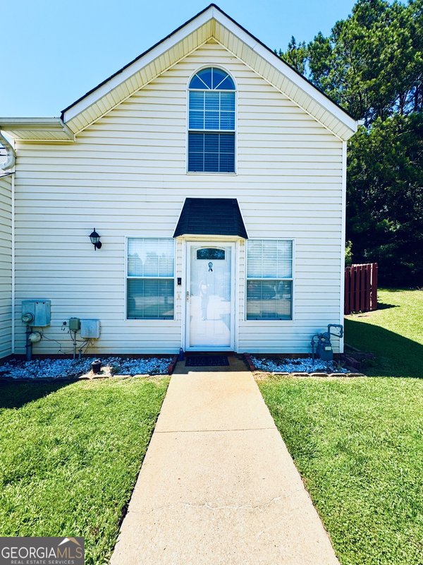 6168 Field Stone Drive, Douglasville