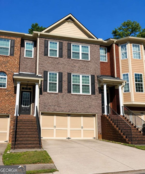 112 Village Lane Villa Rica