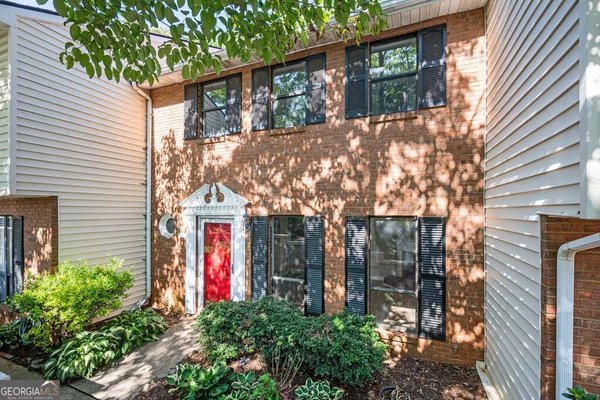 3190 Cape Circle, Alpharetta