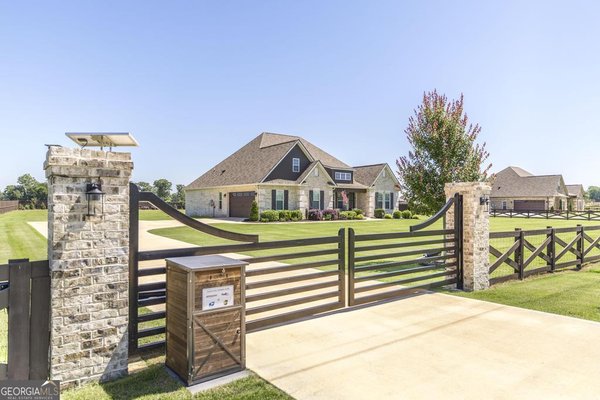 160 Saddlecreek Road Perry