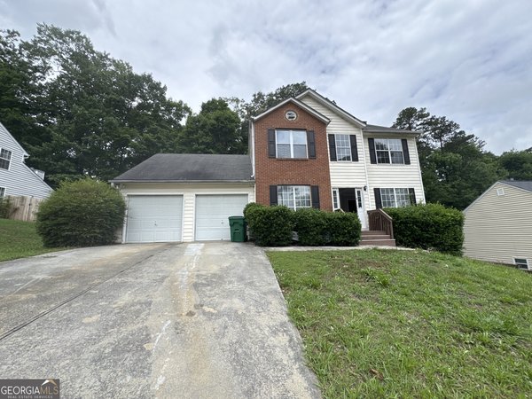 1121 Huntington Place Circle, Lithonia