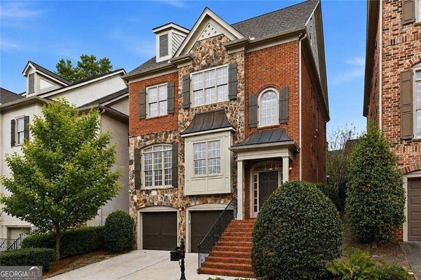1112 Valley Overlook Drive, Atlanta