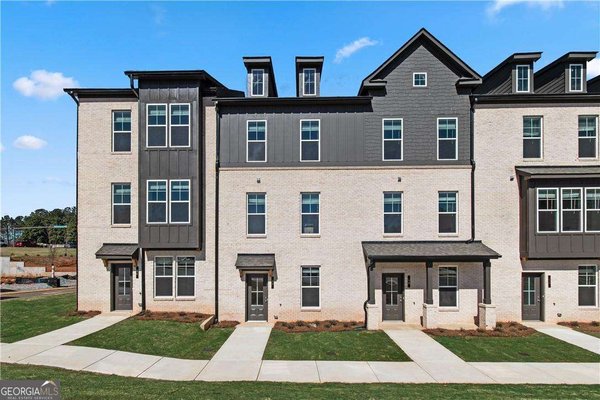 2804 Daybreak Lane, Newnan