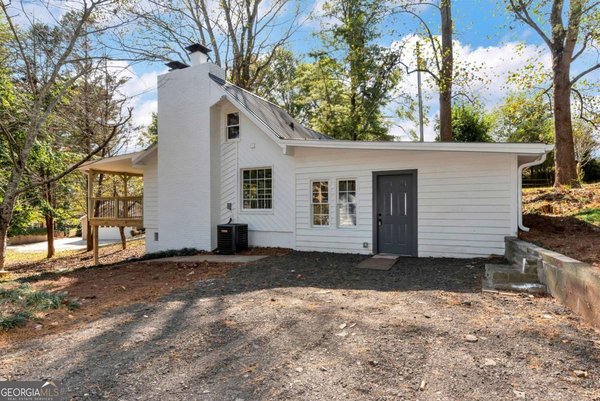 75 Lake Drive, Dawsonville