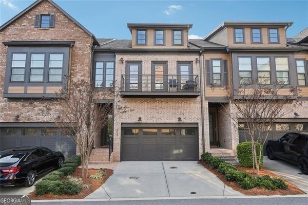 213 Arpeggio Way, Alpharetta