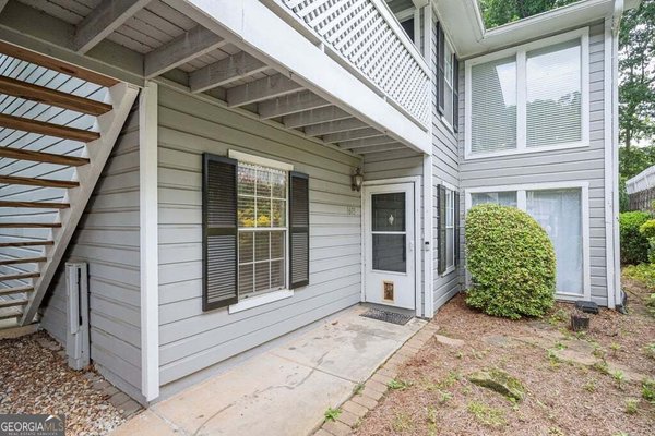 1603 Vicksburg Place, Sandy Springs