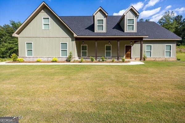 279 River North Boulevard, Macon