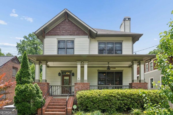 2129 Oakview Road Atlanta