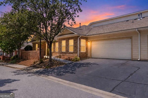 235 Villa Park Circle, Stone Mountain