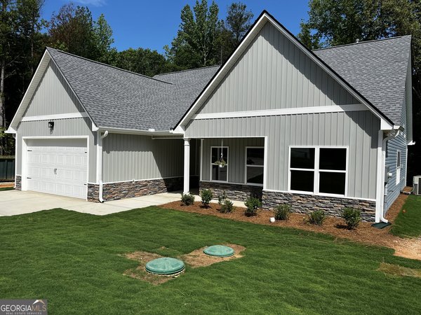 1956 Cochran Ridge Road, Hiram