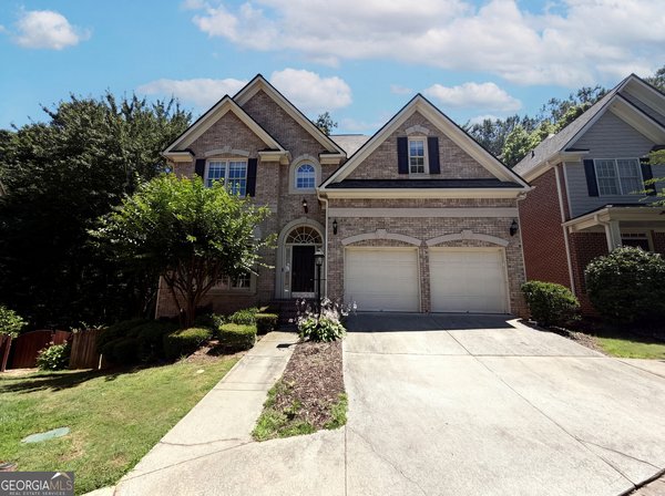 1231 Dunwoody Village Drive, Atlanta