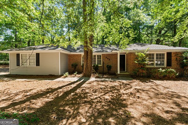 995 Roundtable Lane, Macon