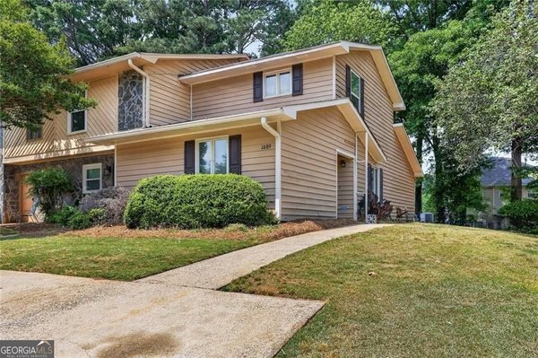 1689 Wynndowne Trail, Smyrna