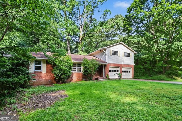 2240 Medfield Trail, Atlanta