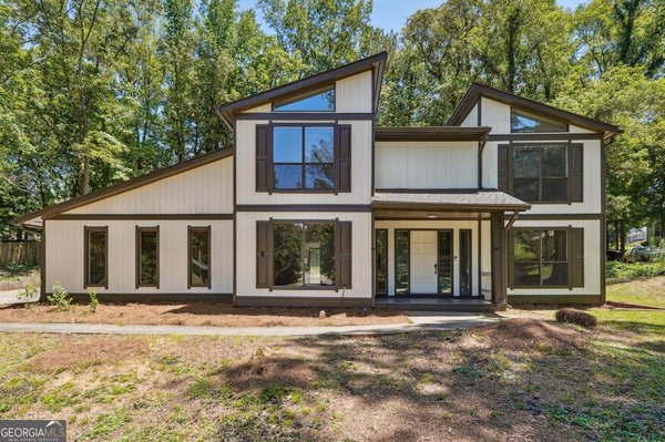 5249 Golf Valley Way, Stone Mountain
