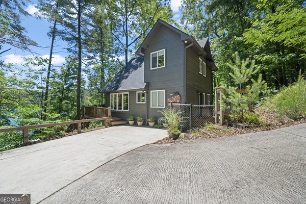 3250 Brandon Mill Road, Lakemont