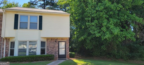 714 Longleaf Drive, Lawrenceville