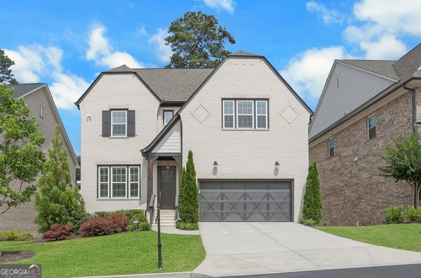 2356 Tilbury Drive, Brookhaven