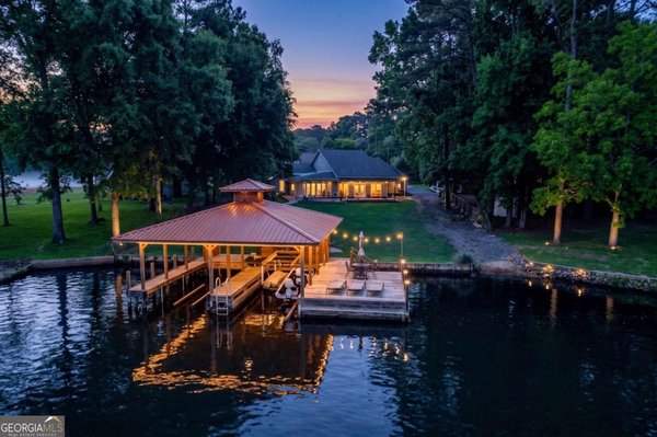 112 Cannon Point Rd SE, Milledgeville