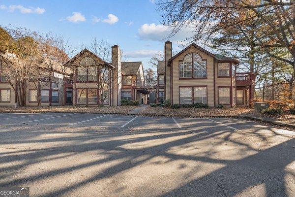 513 Cypress Pointe Street Alpharetta