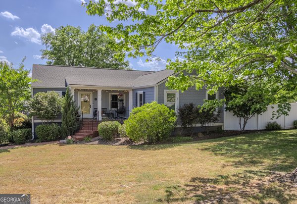 57 Hollis Heights Newnan