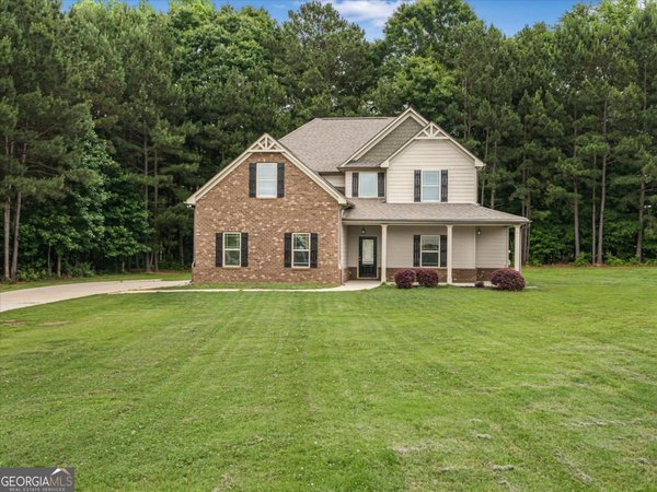 525 Trousseau Lane, Mcdonough