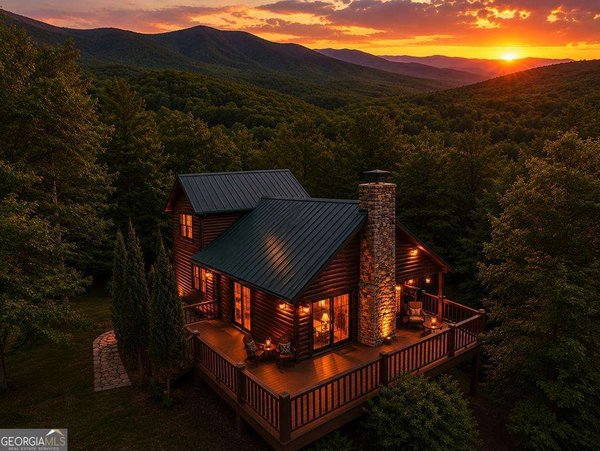 728 Deer Lane, Hiawassee