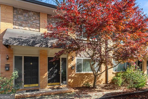 120 Biscayne Drive, Atlanta