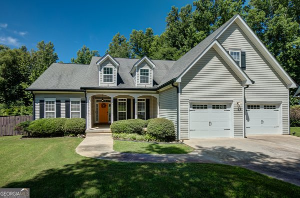 37 Forest Point Newnan