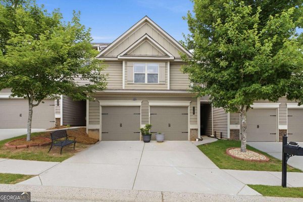 3367 Castleberry Village Circle, Cumming