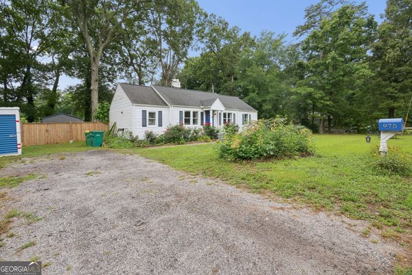 975 South Avenue, Forest Park