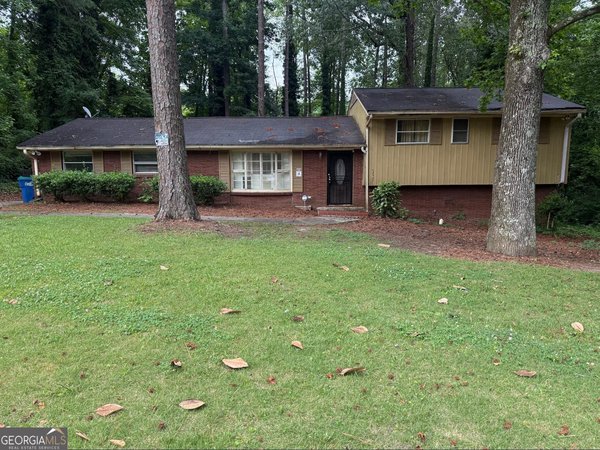 5490 Longmeadow Lane, South Fulton