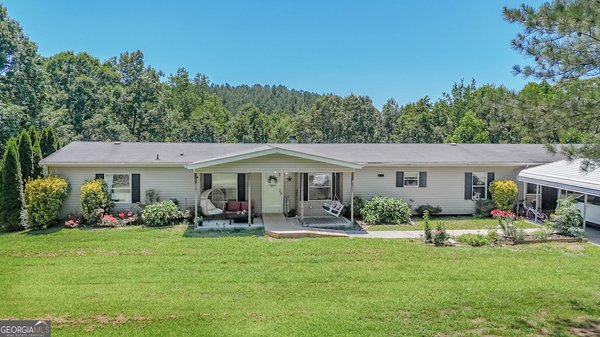 1575 Davis Road, Fairmount