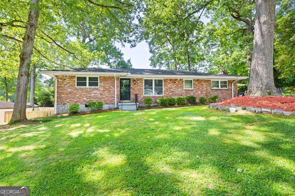 2563 Dering Court, Atlanta