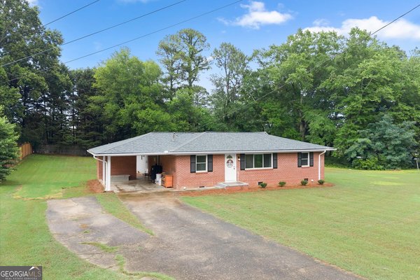 2640 Fraser Road Marietta