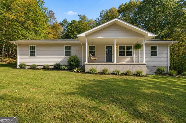 1500 Moores Ferry Road, Plainville