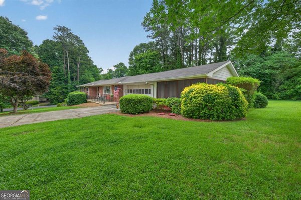 940 Chesterfield Drive Marietta
