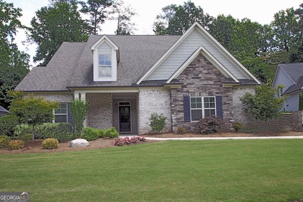 226 Sweetbriar Club Drive, Woodstock