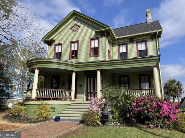 676 College Street, Macon
