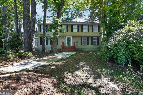 110 Paddock Trail Peachtree City