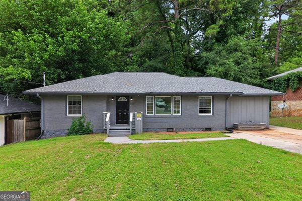 1868 Longdale Drive Decatur