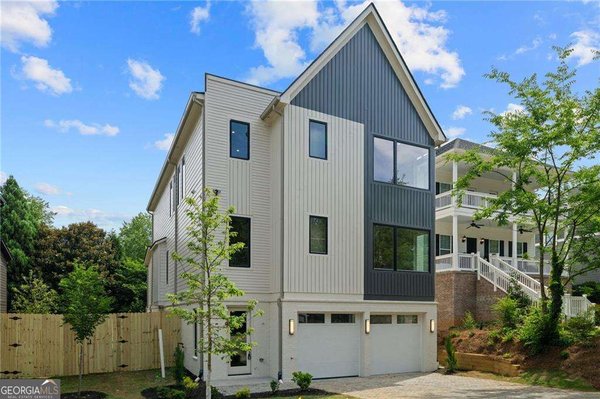 3213 Mae Avenue Brookhaven