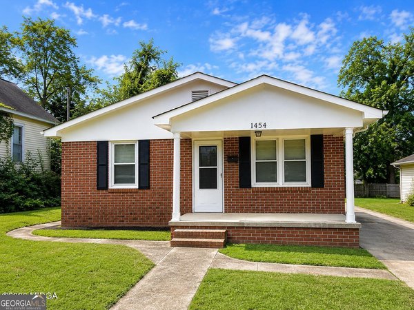 1454 Walnut Street, Macon