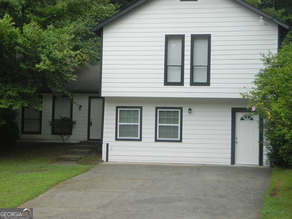 537 Fire Fly Drive, Tucker